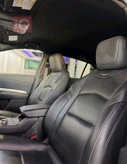 كاديلاك XT4
